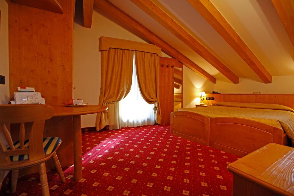 Hotel Il Maniero 오싸나 외부 사진