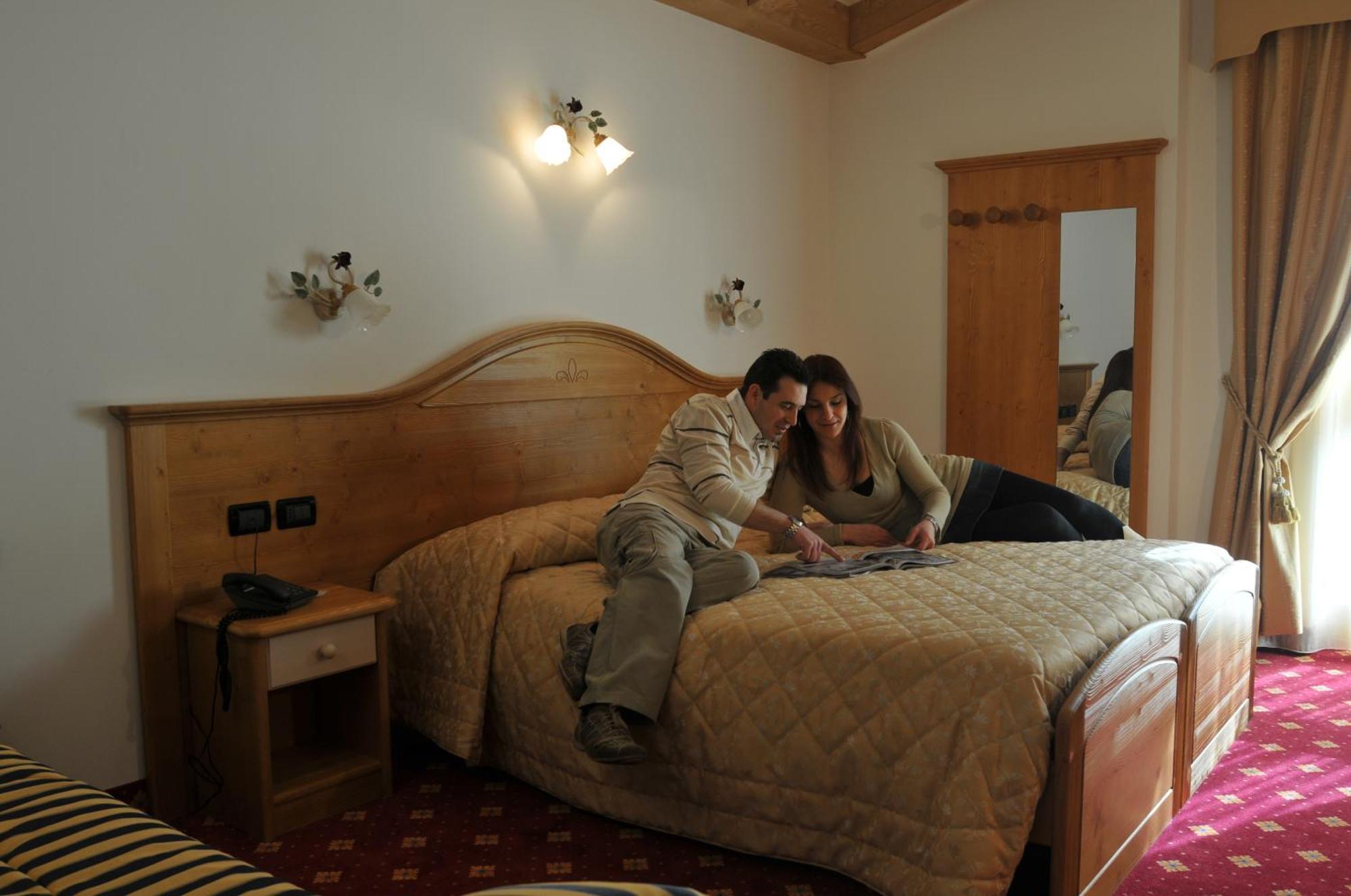 Hotel Il Maniero 오싸나 외부 사진