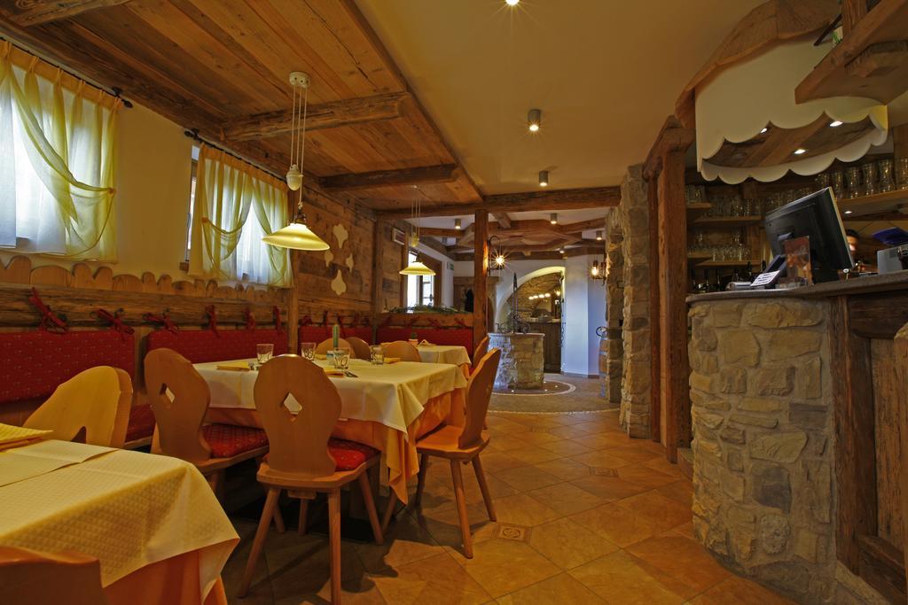 Hotel Il Maniero 오싸나 외부 사진