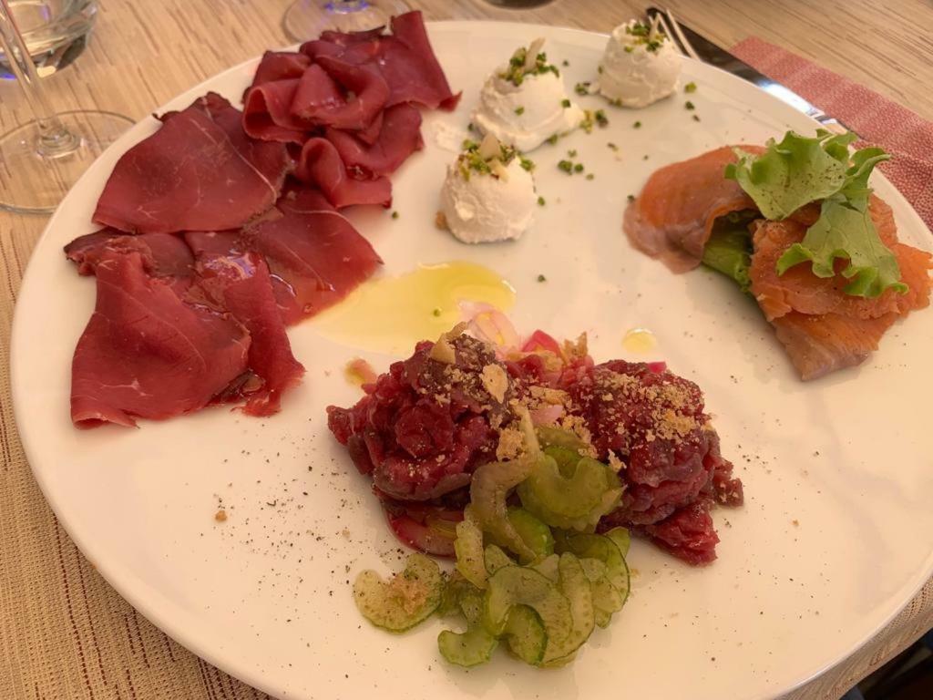 Hotel Il Maniero 오싸나 외부 사진
